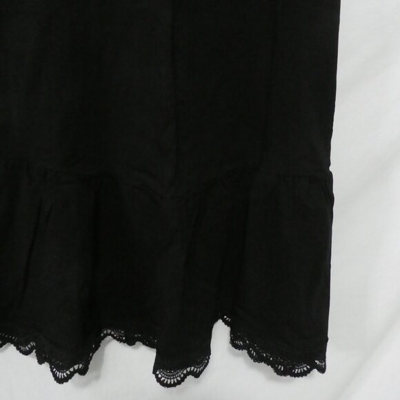 SHEIN - Curve | 2XL | Black Scalloped Hem V-Neck Mini Dress - Picture 14 of 14
